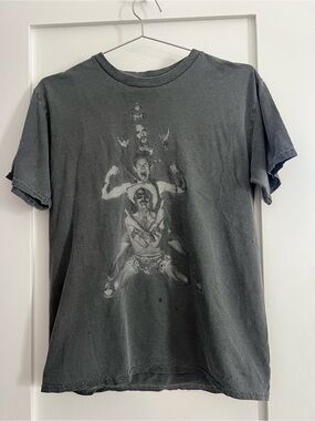 Men's Vintage-Style Black Red Hot Chili Peppers Graphic T-Shirt